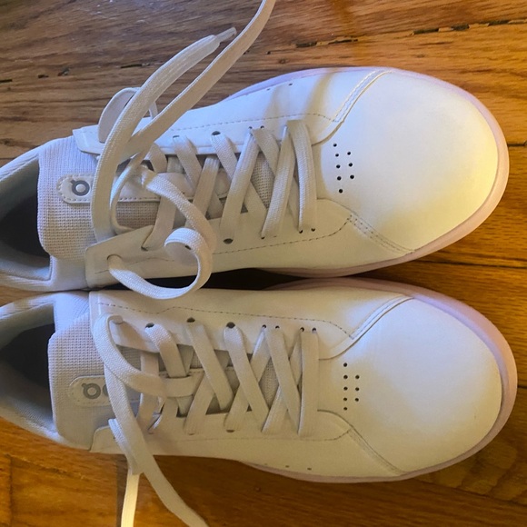 On Rodger size 10 unworn - Picture 6 of 8